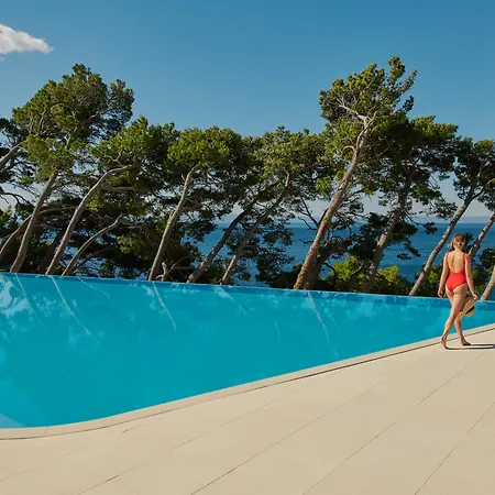 Bluesun Mala Berulia 4*