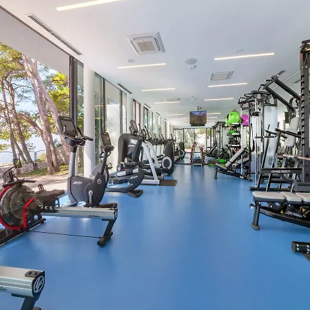 Hotel Bluesun Mala Berulia 4*