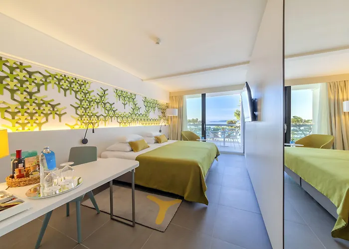 Bluesun Mala Berulia 4* Brela