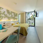Hotel Bluesun Mala Berulia 4*
