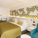 Hotel Bluesun Mala Berulia 4*