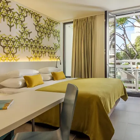 فندق Bluesun Mala Berulia 4*