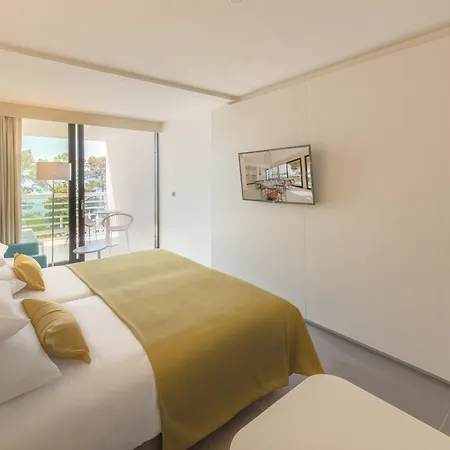 Bluesun Mala Berulia Ξενοδοχείο 4*