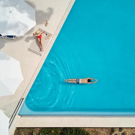 Bluesun Mala Berulia מלון 4*