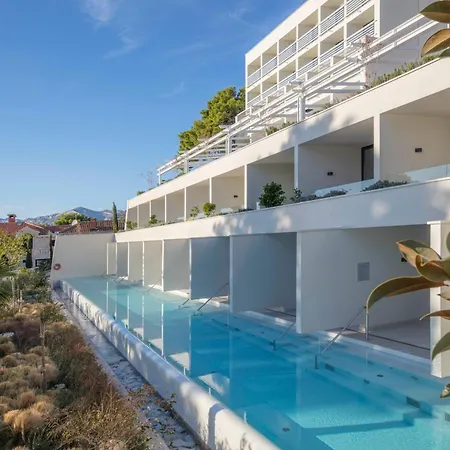 Hotel Bluesun Mala Berulia