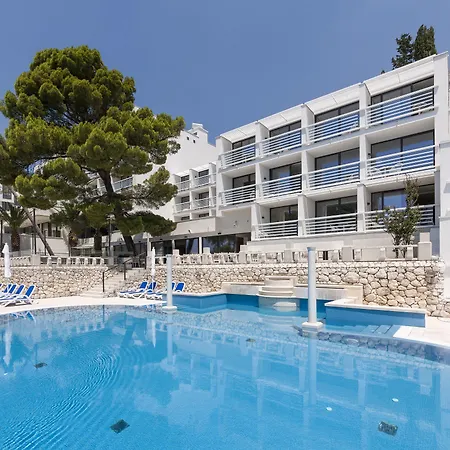 Hotel Bluesun Mala Berulia 4*