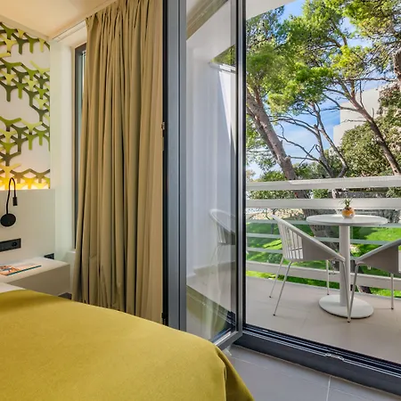 Bluesun Mala Berulia 4* Brela