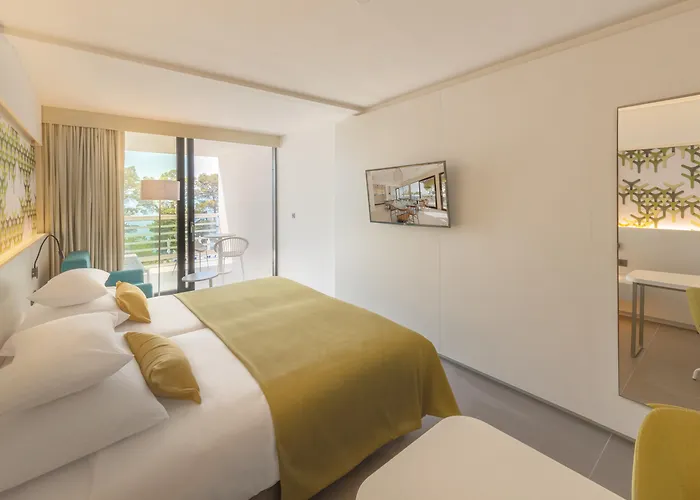 Bluesun Mala Berulia Hotel 4*