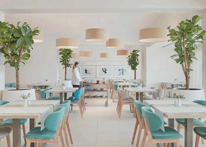 Отель Bluesun Mala Berulia Брела