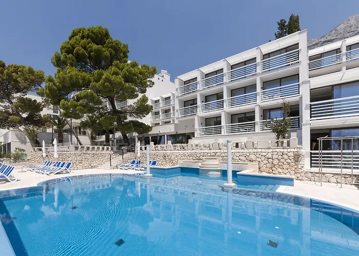 Hotell Bluesun Mala Berulia 4*