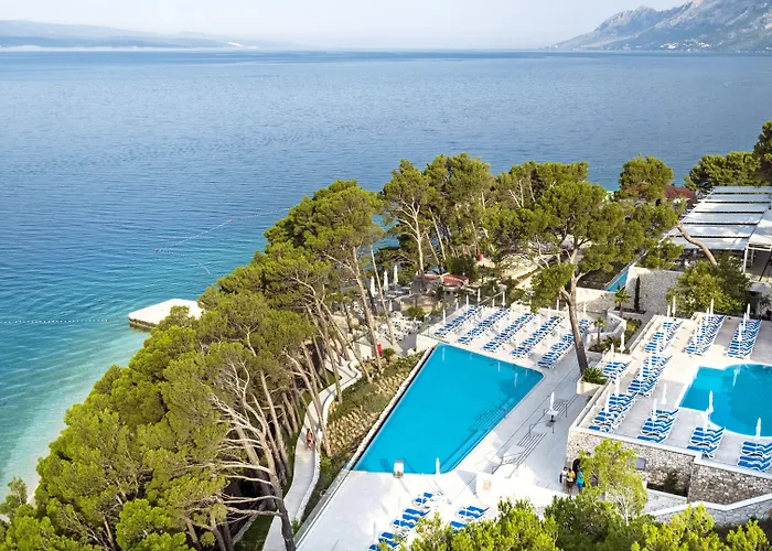 Отель Bluesun Mala Berulia Брела