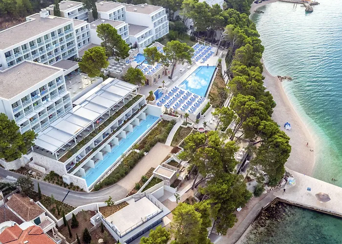 Отель Bluesun Mala Berulia 4*