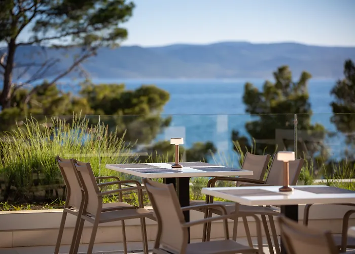 Отель Bluesun Mala Berulia 4*